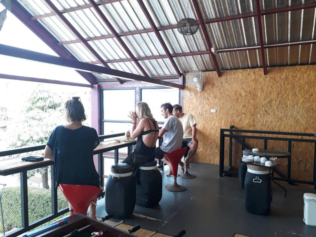 Lanta Hostel (Adults Only) Ko Lanta エクステリア 写真